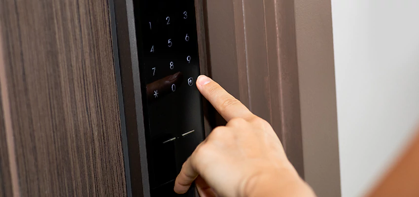 Smart Electric Locks Replacement Services in Fort Myers