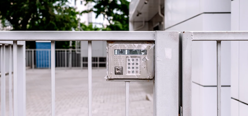 Gate Locks For Metal Gates in Fort Myers